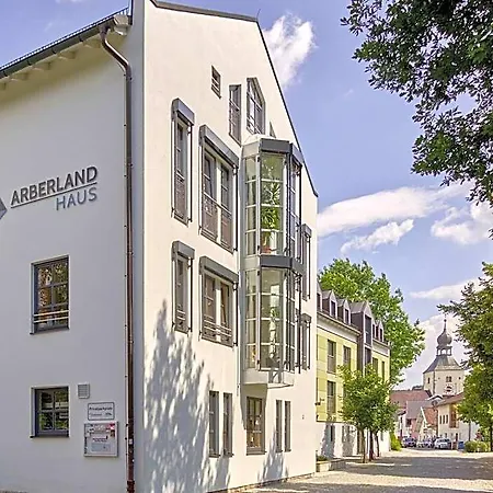 Arberland Tagungshaus מלון 3*